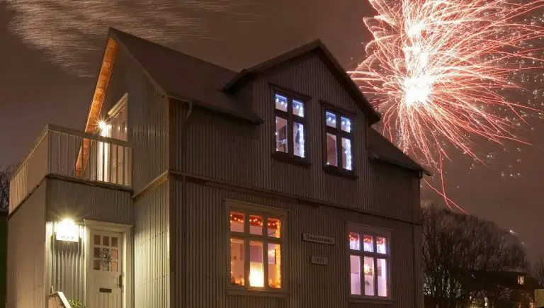 How to Stop Neighbors From Setting off Fireworks Around You